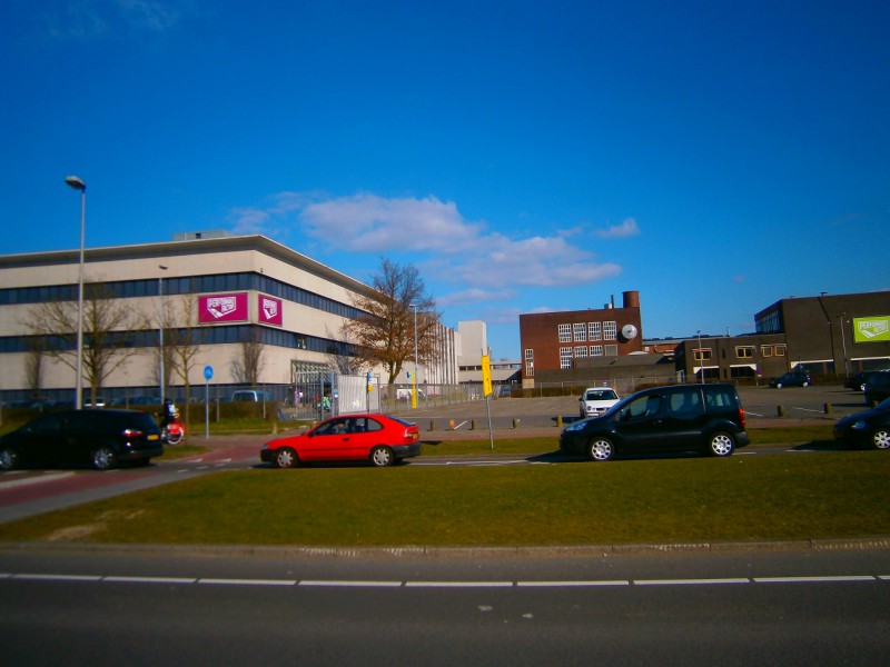 Oldenzaalsestraat hoek Hoge Bothofstraat voormalige Polraroidfebriek (2).JPG