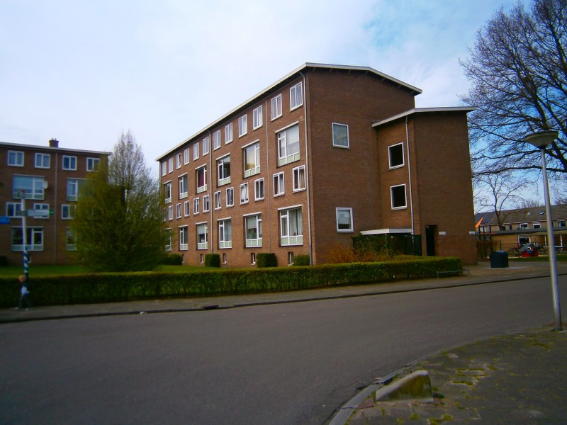 Ferdinand Bolstraat hoek Zweringweg.JPG