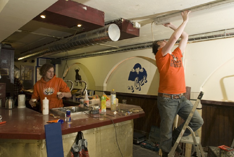 Oude Markt cafe 't Gat in de Markt interieur.jpg