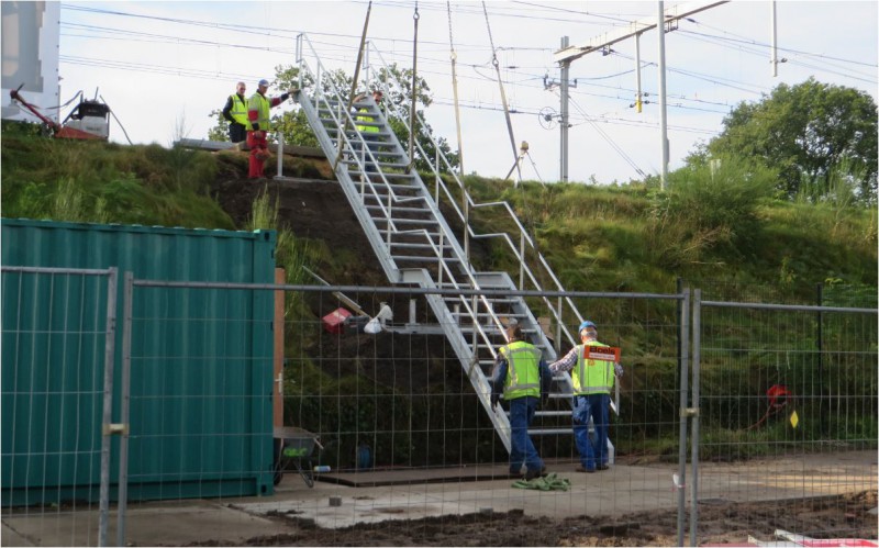 Pro Rail wasstraat krijgt solide trap (4).JPG