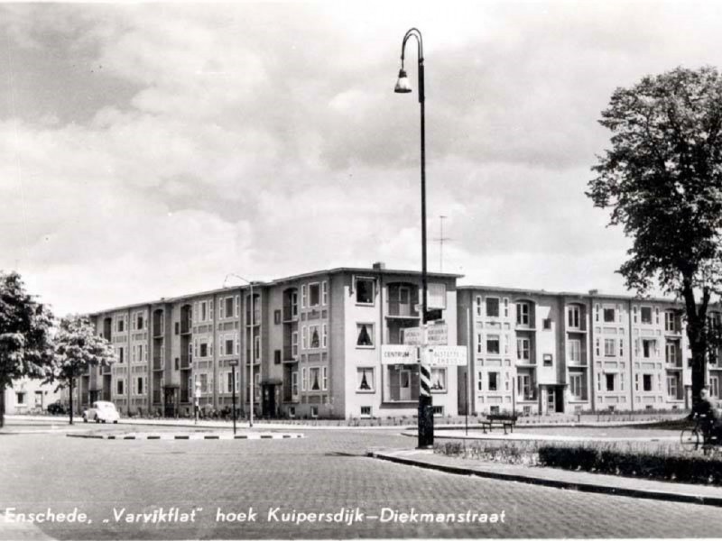 Varviksingel hoek Kuipersdijk=Diekmanstraat Varvikflat.jpg