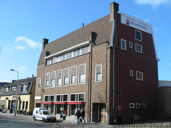 Deurningerstraat Avion gebouw.jpg