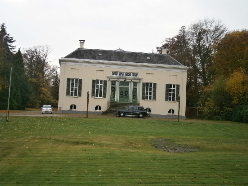 Hengelosestraat voorzijde villa Schuttersveld.JPG