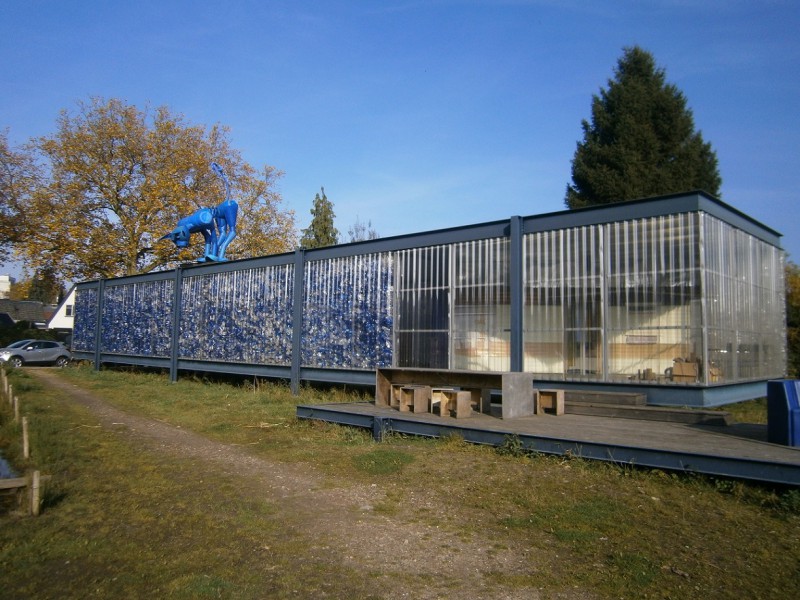 Blekerstraat PET paviljoen (2).JPG