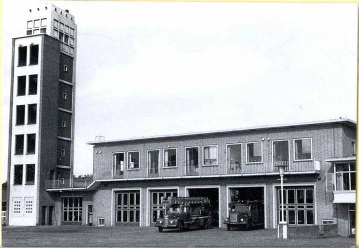 Hengelosestraat vroeger Fortuinplein brandweerkazerne.jpg