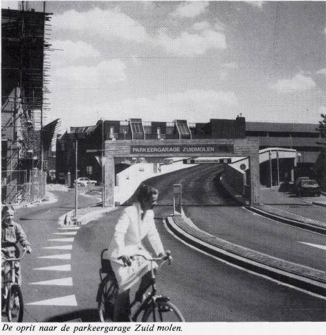 Beltstraat Oprit paarkeergarage de Zuidmolen.jpg