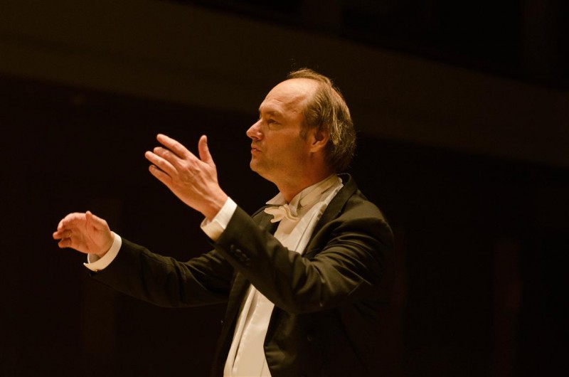 Jan Willem de Vriend weg bij Orkest van het Oosten.jpg