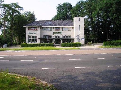 Gronausestraat Dolphia restaurant.jpg