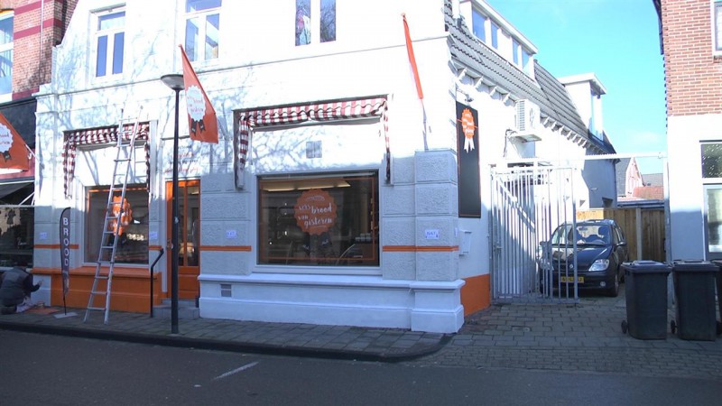 Lipperkerkstraat Bakker Alink begint oud-broodzaak ‘vers brood van gisteren’.jpg