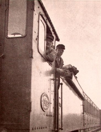 Herschaalde kopie van foto stoomtrein ensch 1939.jpg