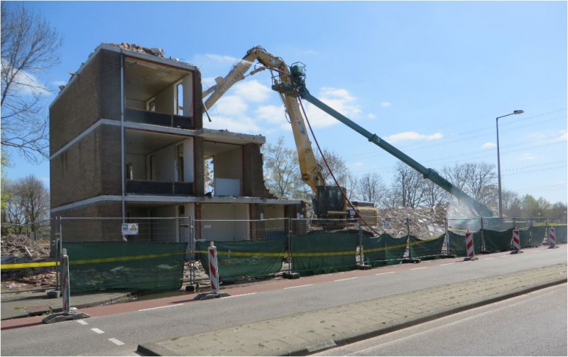 2016 04 20  sloop Boswinkel, Burg. van Veenlaan.JPG