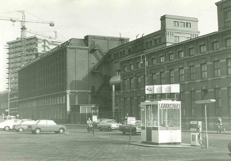 haaksbergerstraat scholten 1972 tankstation Fiat.jpg
