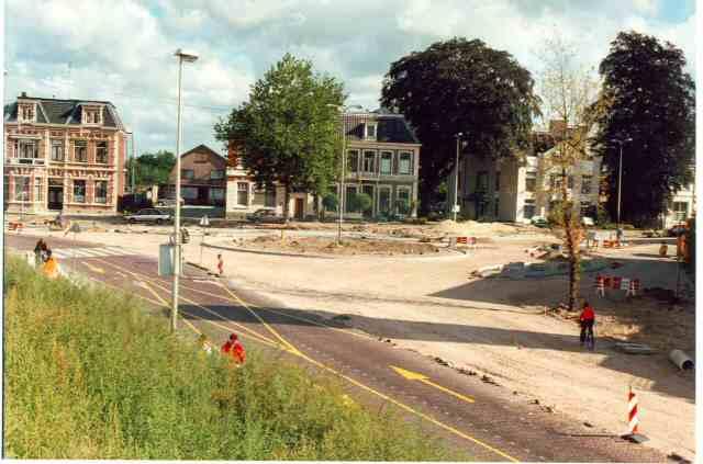 hengelosestraat 60 aanleg rotonde1995.jpg