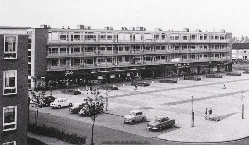 Oogstplein winkelgalerij Jamin. Van der Heem Technische Dienst.jpg