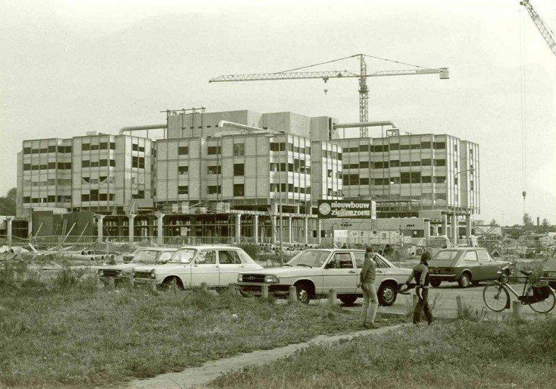 Haaksbergerstraat MST in aanbouw.1979.jpg