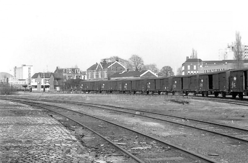 Hengelosestraat station Noord 1988.jpg