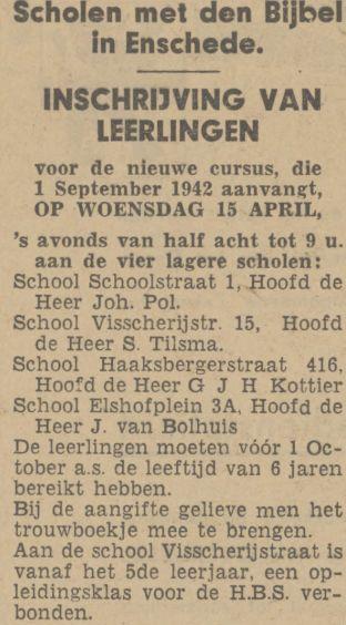 Schoolstraat 1 School met de bijbel krantenbericht Tubantia 11-4-1942.jpg