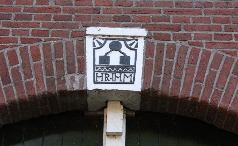 sluitsteen niendeurboog (midden.jpg