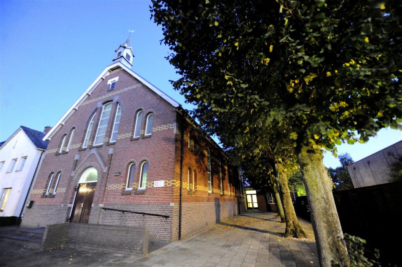 Muziekvereniging Wilhelmina uit Glanerbrug heeft een eigen kerk.jpg