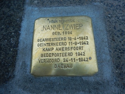 Thorbeckelaan 20 stolperstein dominee Nanne Zwiep.jpg