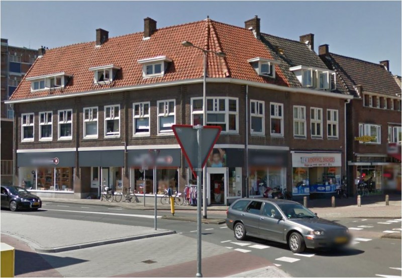 Oldenzaalsestraat hoek Van Lochemstraat. Vroeger Bervoets, nu Terre des Hommes.JPG