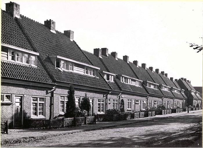 13.1 mr.aalbersestraat.JPG