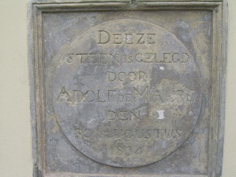 hengelosestraat gevelsteen villa schuttersveld gelegd door Adolf de Maere.jpg