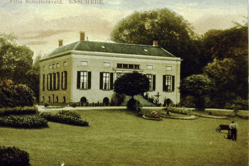 Hengelosestraat villa Schuttersveld vroeger woonhuis De Maere.JPG
