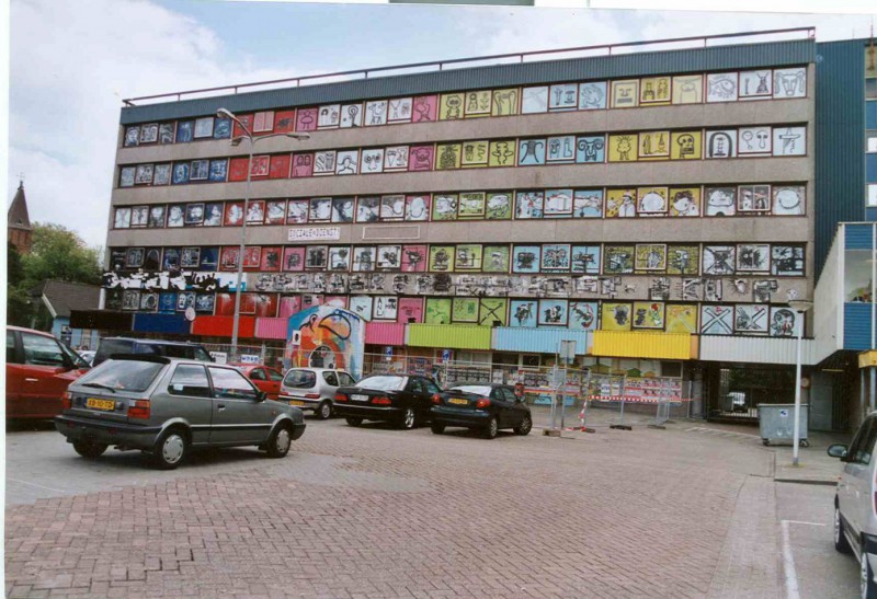 Molenplein 18-5-2005 Voormalig dienstgebouw gemeentelijke Sociale Dienst, later Dienst Maatschappelijke Ontwikkeling.jpg
