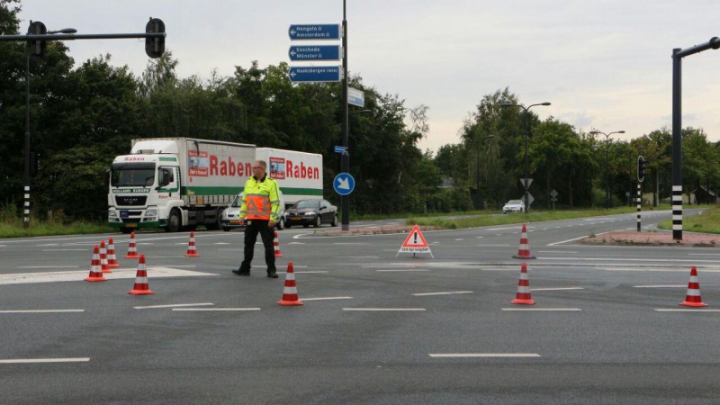 Afinkstraat kruising Hendrik ter Kuilestraat, Auke Vleerstraat en Windmolenweg 16-9-2015.jpg