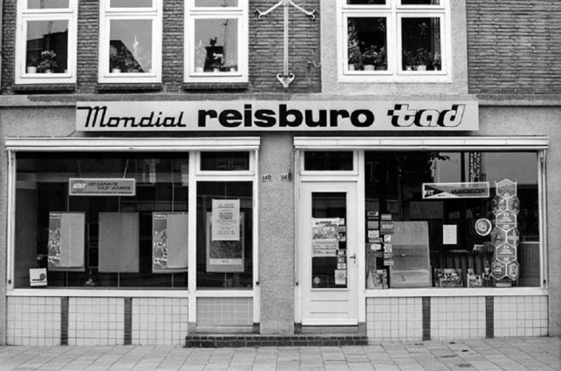 Haaksbergerstraat 148 reisbureau TAD.jpg