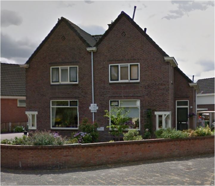 Dr. Schaepmanlaan hoek Cort v.d.Lindenlaan ....JPG