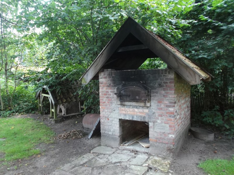 Ledeboerpark Lammerinkswönner tuin bakoven (2).JPG