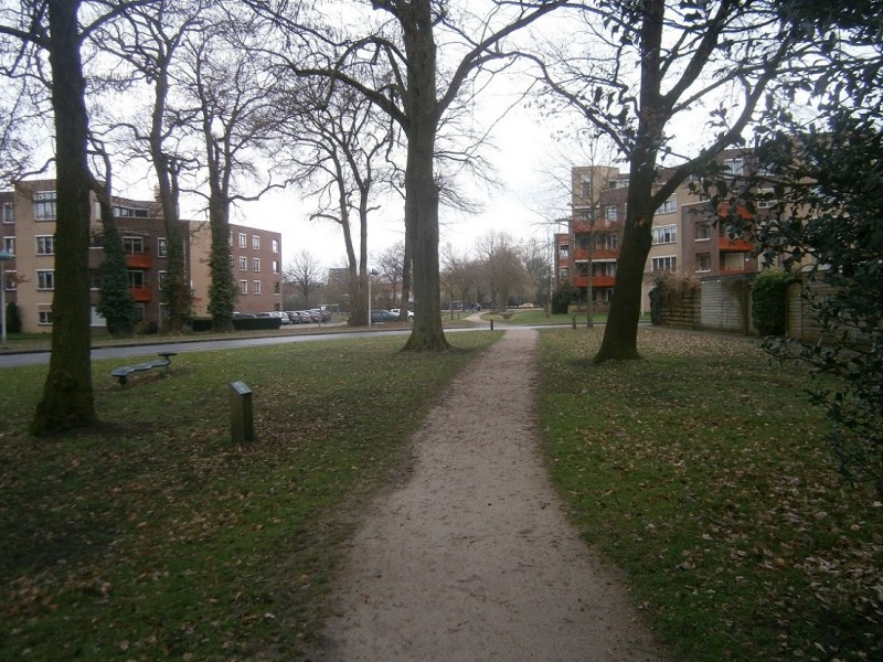 Boswinkelweg wandelpad Bomemmuseum West  richting Mastbos en Haaksbergerstraat.JPG