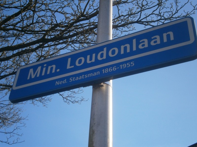 Min. Loudonlaan straatnaambord.JPG