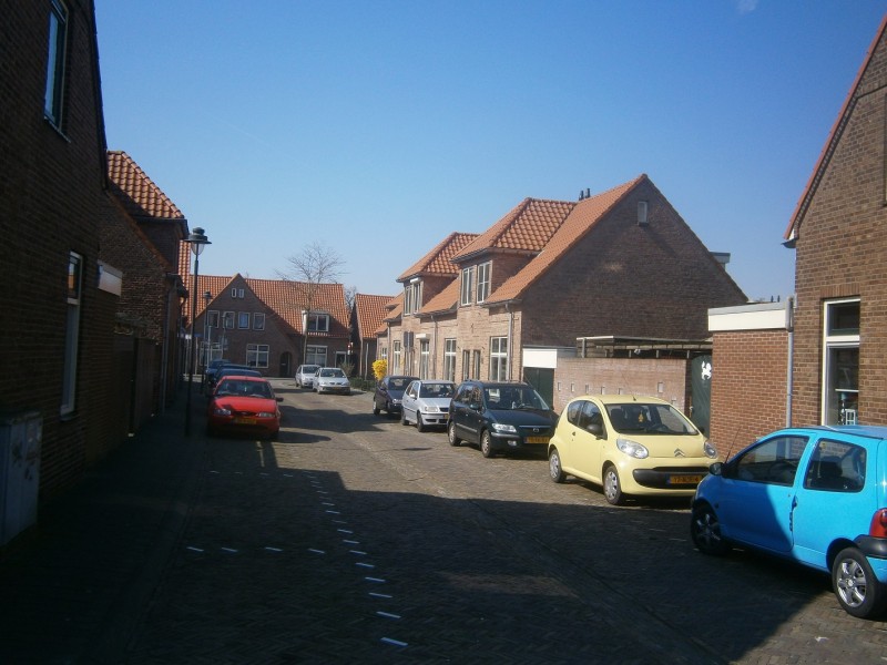 Snelspoelstraat vanaf Janninksweg.JPG