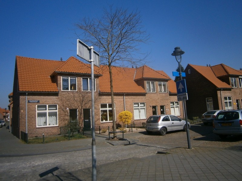 Snelspoelstraat hoek Calicotstraat.JPG