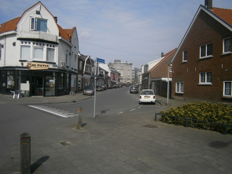 Zwedeweg hoek Pathmossingel.JPG