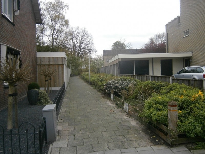 Boswinkelpad vanaf Frederikastraat.JPG