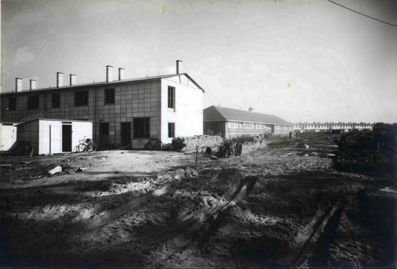 Snelliusstraat okt. 1950 Nieuwe woningen in de wijk Velve.jpg