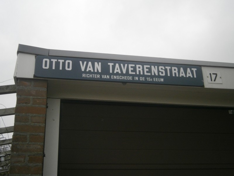 Otto van Taverenstraat straatnaambord (2).JPG