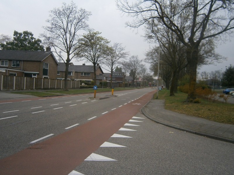 Lambertus Buddestraat hoek Rigtersbleek-Aalten richting G.J. van Heekstraat.JPG
