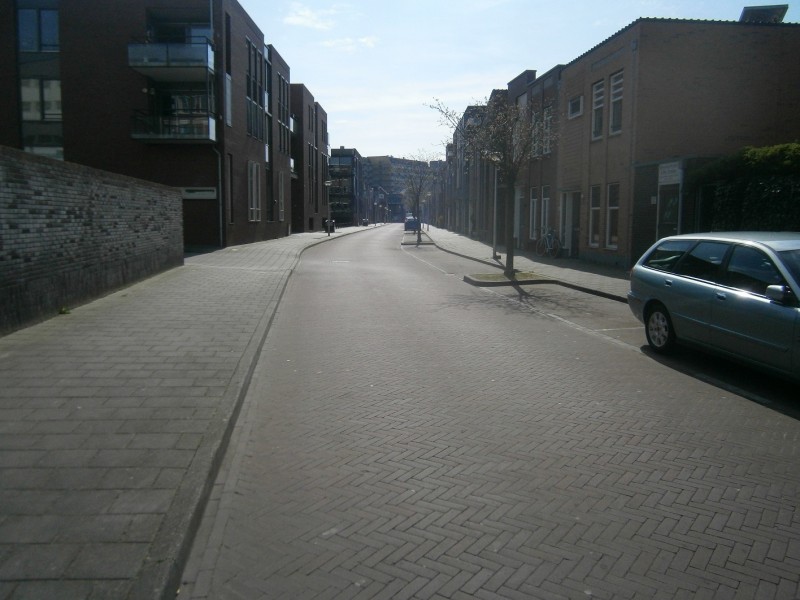 Nassaustraat vanaf Emmastraat.JPG