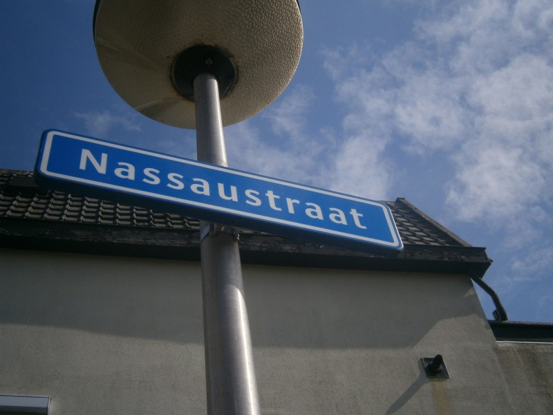 Nassaustraat straatnaambord.JPG