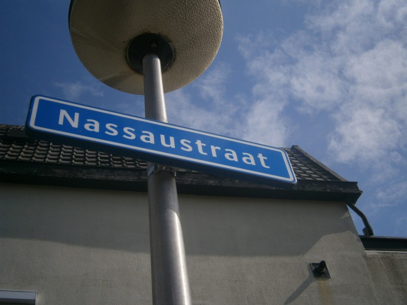 Nassaustraat straatnaambord.JPG