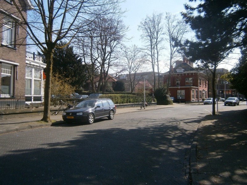 Prinsestraat vanaf M.H. Tromplaan.JPG