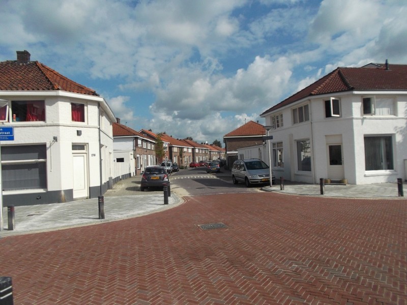 Noordhoek hegtstraat hoek Johan Wijnoltstraat.JPG