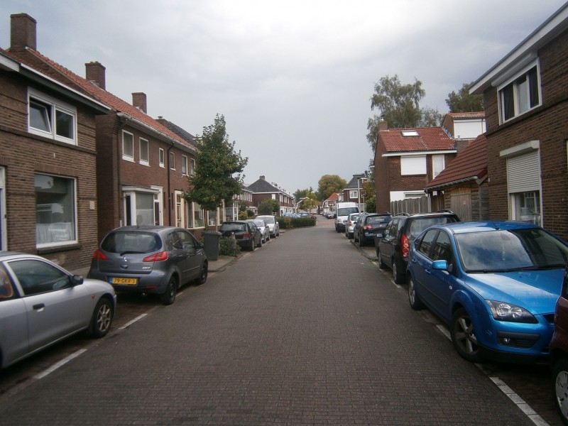 Noordhoek Hegtstraat richting G.J. van Heekstraat.JPG