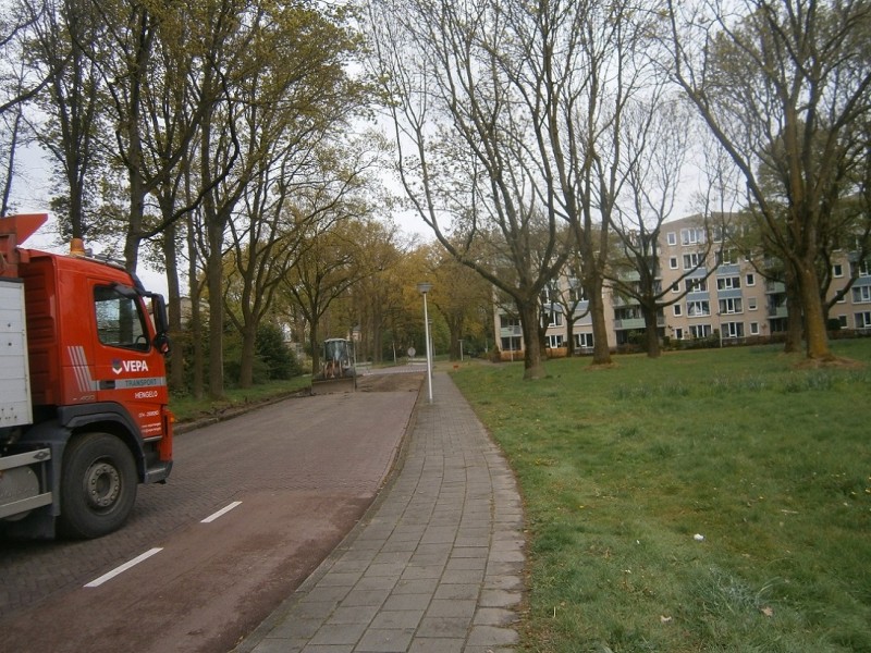 Ferdinand Bolstraat aanleg fietsstraat 2-5-2017 (6).JPG