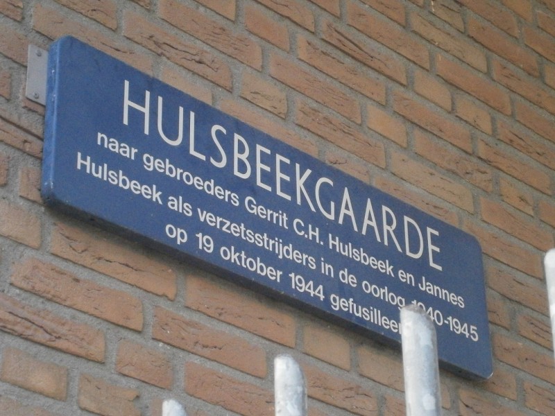 Hulsbeekgaarde straatnaambord (2).JPG